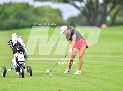 Thumbnail 1 in UIL 6A State Championship photogallery.