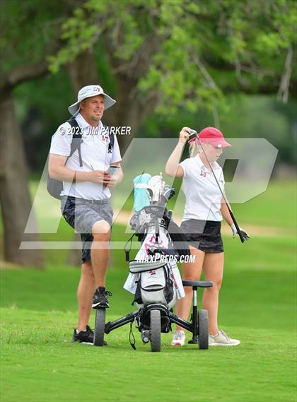Thumbnail 1 in UIL 6A State Championship photogallery.