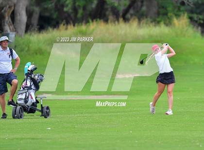 Thumbnail 2 in UIL 6A State Championship photogallery.