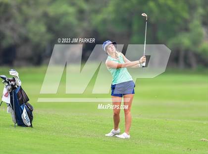 Thumbnail 2 in UIL 6A State Championship photogallery.