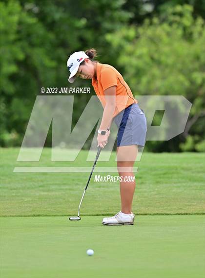Thumbnail 3 in UIL 6A State Championship photogallery.