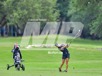 Thumbnail 3 in UIL 6A State Championship photogallery.