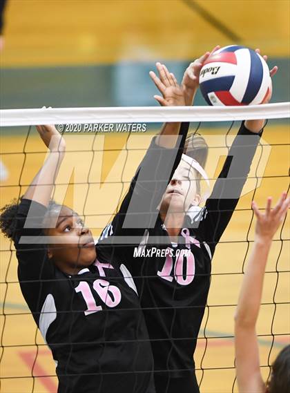 Thumbnail 2 in John Curtis Christian vs McGehee (NOAL Playoffs @ Country Day) photogallery.