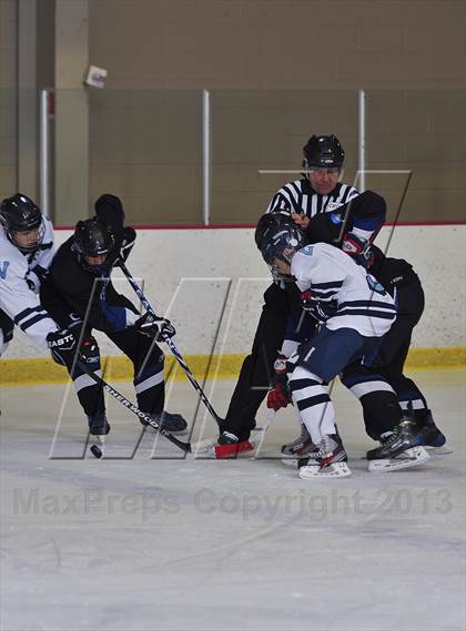 Thumbnail 2 in Columbine @ Valor Christian photogallery.