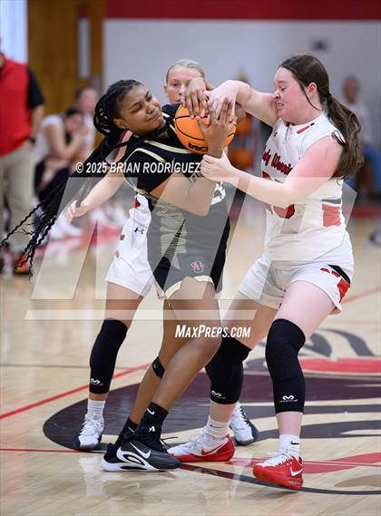 Thumbnail 3 in Jonesboro @ Westside photogallery.