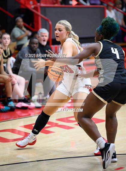 Thumbnail 3 in Jonesboro @ Westside photogallery.