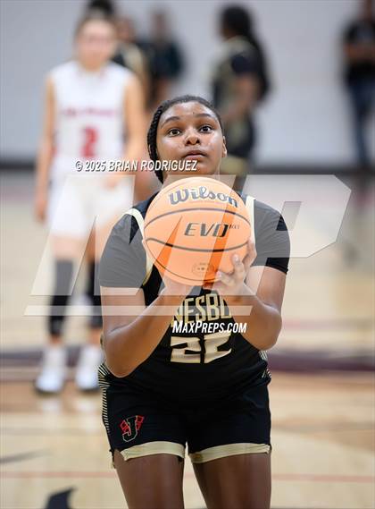 Thumbnail 3 in Jonesboro @ Westside photogallery.