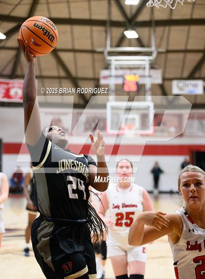 Thumbnail 2 in Jonesboro @ Westside photogallery.