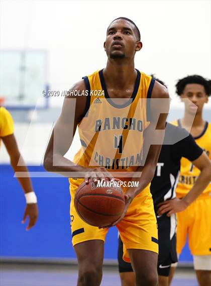 Thumbnail 2 in Rancho Christian vs. Ribet Academy photogallery.