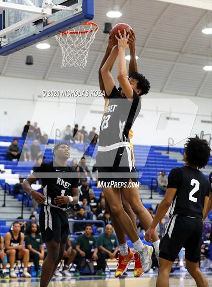 Thumbnail 3 in Rancho Christian vs. Ribet Academy photogallery.