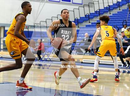 Thumbnail 1 in Rancho Christian vs. Ribet Academy photogallery.
