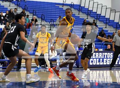 Thumbnail 3 in Rancho Christian vs. Ribet Academy photogallery.