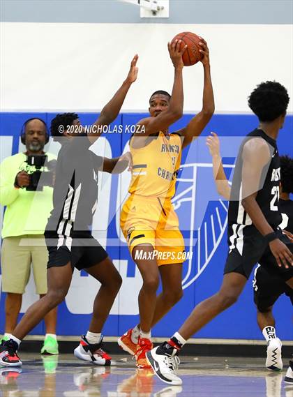 Thumbnail 1 in Rancho Christian vs. Ribet Academy photogallery.