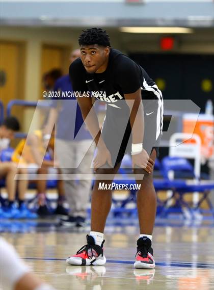 Thumbnail 3 in Rancho Christian vs. Ribet Academy photogallery.