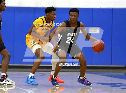 Thumbnail 1 in Rancho Christian vs. Ribet Academy photogallery.