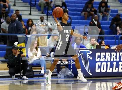 Thumbnail 2 in Rancho Christian vs. Ribet Academy photogallery.