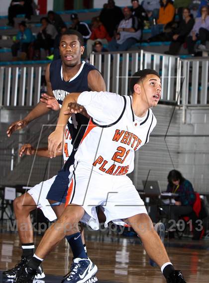 Thumbnail 1 in Poughkeepsie vs White Plains (Hoops For A Cure Extravaganza) photogallery.