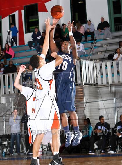 Thumbnail 3 in Poughkeepsie vs White Plains (Hoops For A Cure Extravaganza) photogallery.