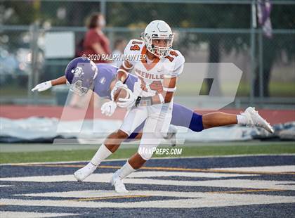 Thumbnail 3 in Jones @ Boerne photogallery.
