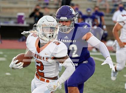 Thumbnail 2 in Jones @ Boerne photogallery.