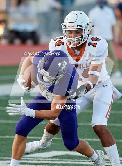 Thumbnail 1 in Jones @ Boerne photogallery.