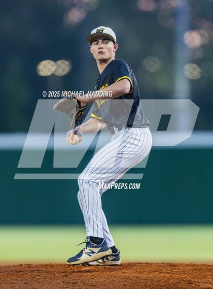 Thumbnail 2 in Liberty @ Hardin-Jefferson photogallery.