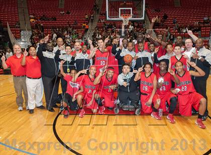 Thumbnail 2 in La Costa Canyon vs Hoover (CIF SDS D2 Final) photogallery.