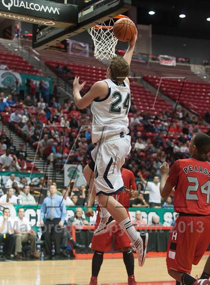 Thumbnail 2 in La Costa Canyon vs Hoover (CIF SDS D2 Final) photogallery.