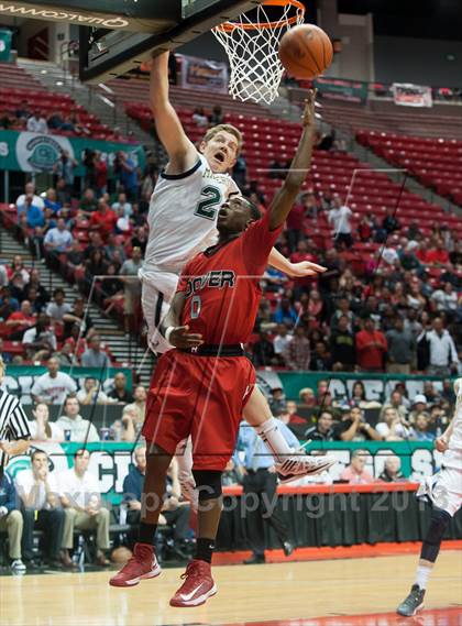 Thumbnail 3 in La Costa Canyon vs Hoover (CIF SDS D2 Final) photogallery.