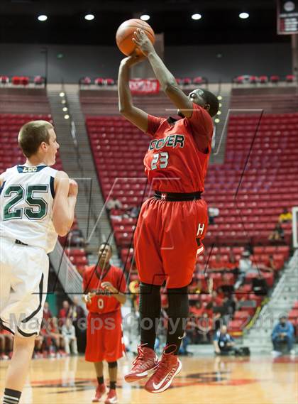 Thumbnail 2 in La Costa Canyon vs Hoover (CIF SDS D2 Final) photogallery.