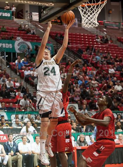 Thumbnail 1 in La Costa Canyon vs Hoover (CIF SDS D2 Final) photogallery.