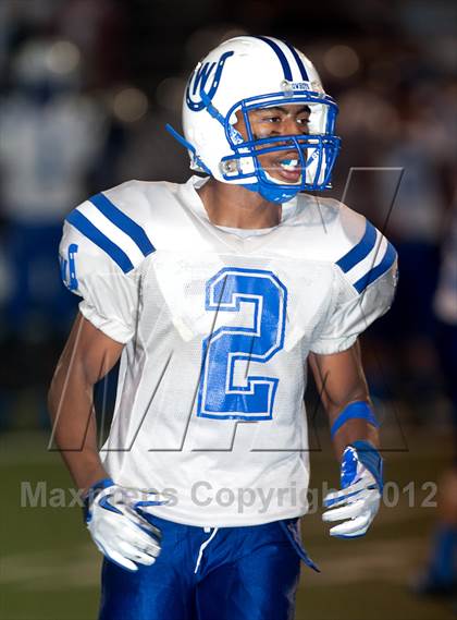 Thumbnail 3 in Wyoming vs. Bishop Fenwick (Crosstown Showdown) photogallery.