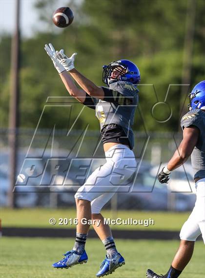 Thumbnail 2 in Fleming Island @ Menendez (Spring Scrimmage) photogallery.