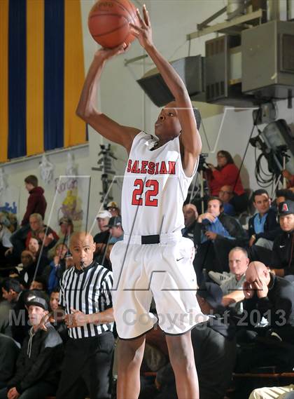 Thumbnail 3 in Capital Christian vs. Salesian (60th Gridley Invitational) photogallery.