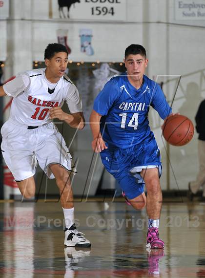 Thumbnail 2 in Capital Christian vs. Salesian (60th Gridley Invitational) photogallery.