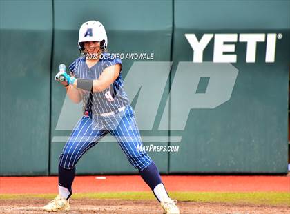 Thumbnail 2 in Aubrey vs. Robinson (UIL Softball 4A Div 2 Final) photogallery.
