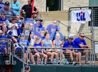Thumbnail 3 in Aubrey vs. Robinson (UIL Softball 4A Div 2 Final) photogallery.