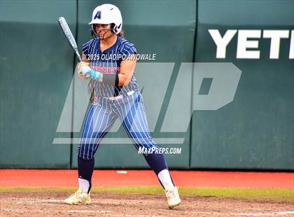 Thumbnail 3 in Aubrey vs. Robinson (UIL Softball 4A Div 2 Final) photogallery.