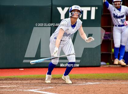 Thumbnail 3 in Aubrey vs. Robinson (UIL Softball 4A Div 2 Final) photogallery.