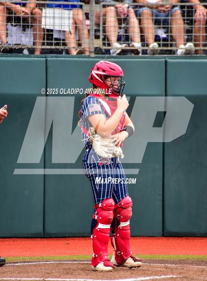 Thumbnail 3 in Aubrey vs. Robinson (UIL Softball 4A Div 2 Final) photogallery.