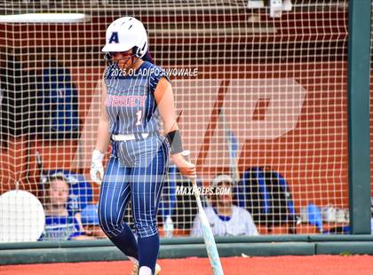 Thumbnail 2 in Aubrey vs. Robinson (UIL Softball 4A Div 2 Final) photogallery.