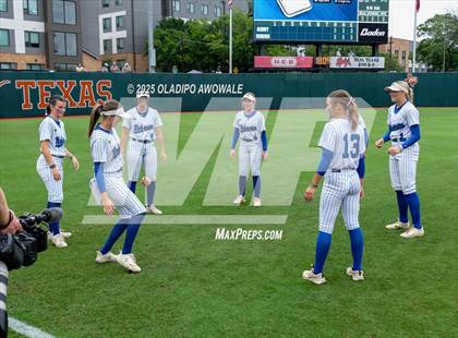 Thumbnail 3 in Aubrey vs. Robinson (UIL Softball 4A Div 2 Final) photogallery.