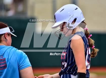 Thumbnail 2 in Aubrey vs. Robinson (UIL Softball 4A Div 2 Final) photogallery.