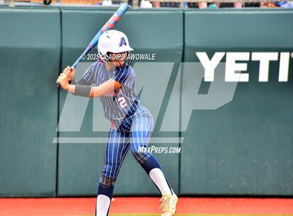 Thumbnail 2 in Aubrey vs. Robinson (UIL Softball 4A Div 2 Final) photogallery.
