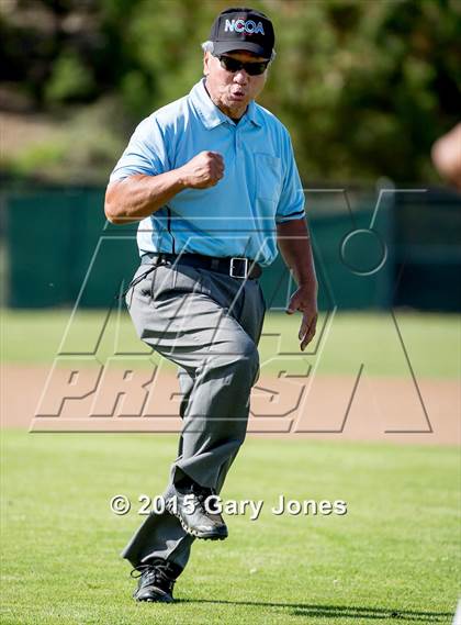 Thumbnail 2 in Oakmont @ Whitney photogallery.
