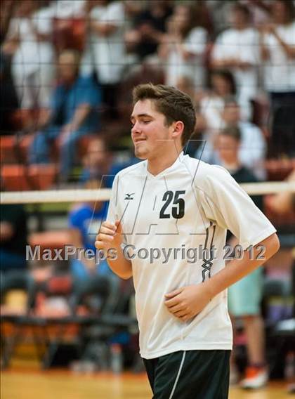 Thumbnail 2 in Cheshire vs Ridgefield (CIAC Class L Final) photogallery.