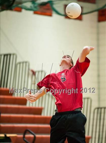 Thumbnail 3 in Cheshire vs Ridgefield (CIAC Class L Final) photogallery.