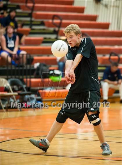 Thumbnail 2 in Cheshire vs Ridgefield (CIAC Class L Final) photogallery.