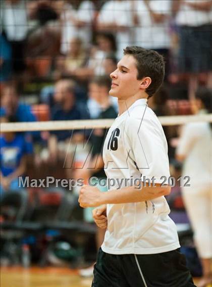 Thumbnail 2 in Cheshire vs Ridgefield (CIAC Class L Final) photogallery.