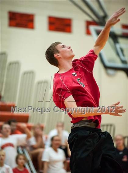 Thumbnail 2 in Cheshire vs Ridgefield (CIAC Class L Final) photogallery.